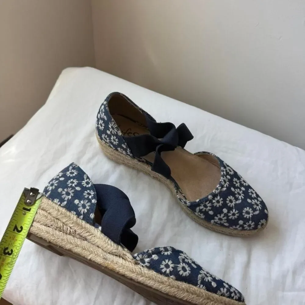 LifeStride Floral Embroidered Espadrille Flats Size 8.5